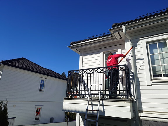 Vi vasker eneboliger, leiligheter, fritidseiendom og næringsbygg