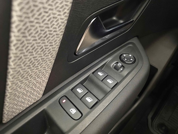 Citroen E-C4 19 of 30