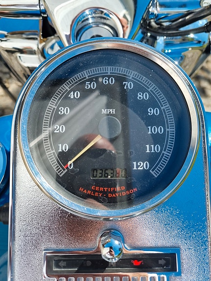 Harley-Davidson Road King 7 of 10