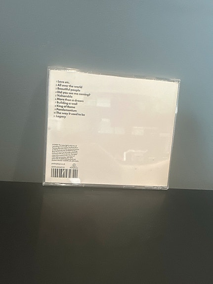 Product image 2 of 3