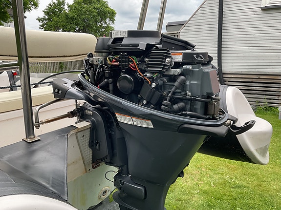 Smart rib 350  med 20 hk firetakter med el.start / veldig få timer / Inkl henger 5 of 5