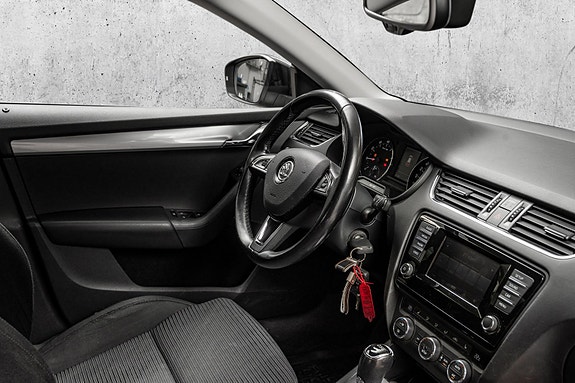 Skoda Octavia 11 of 24