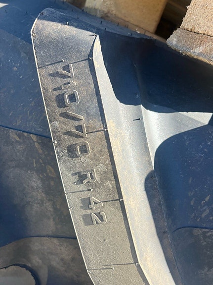 Komplett hjulsett Valtra Q Trelleborg TM 1000