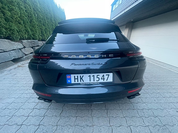 Porsche Panamera 14 of 14