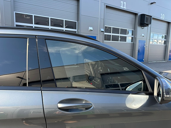 Mercedes-Benz C350 12 of 30