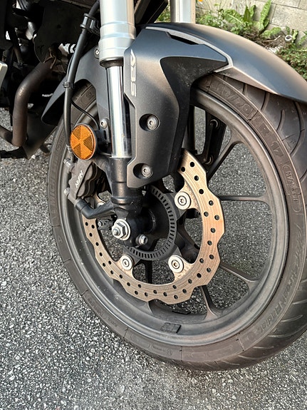 Honda CB 125 R 4 of 15