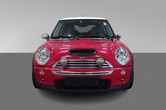 MINI Cooper S 2 of 5