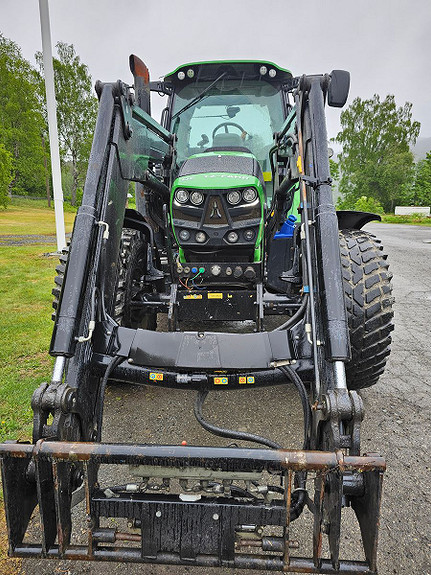 Deutz Fahr 6140 AGROTRON TTV 2015, kr 575 000,-
