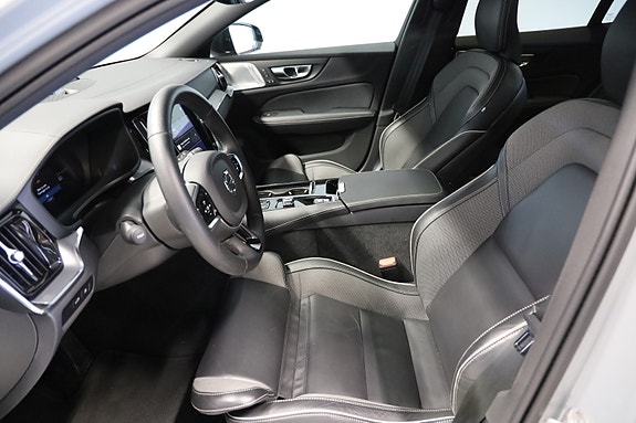 Volvo V60 8 of 17