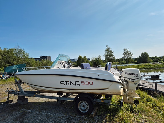 Sting 530 75hk Evinrude E-tec 3 of 5