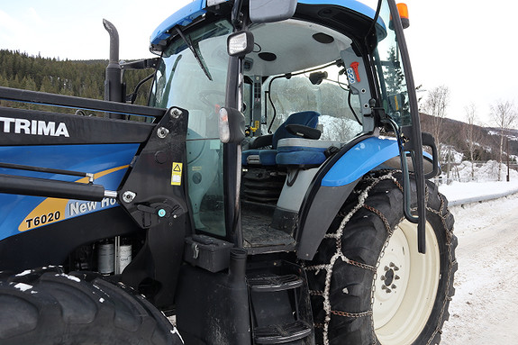 New Holland T6020 2010, kr 419 000,-