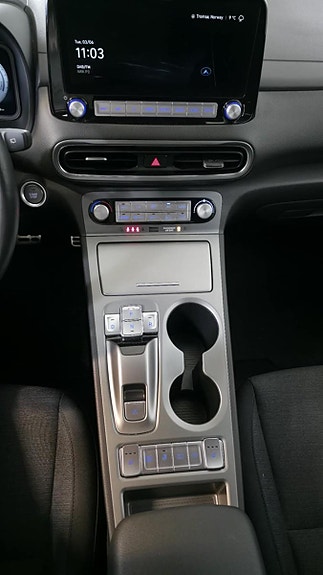 Hyundai Kona 15 of 28