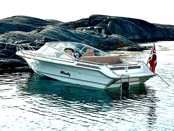 Høstpris på Norges best bevarte Windy 7500 med ny motor! 3 of 21