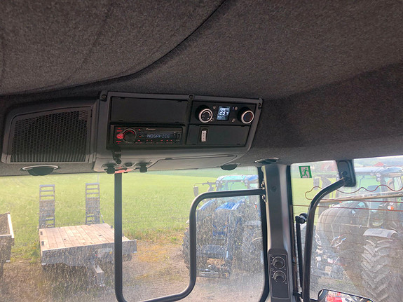 Valtra T235DST, GPS forberedt, Front.hyd, Mittx bøyle 2023, kr 1 895 000,-