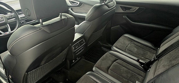 Audi Q7 16 of 22