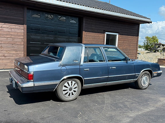 Chrysler New Yorker 4 of 23