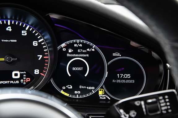Porsche Panamera 30 of 30