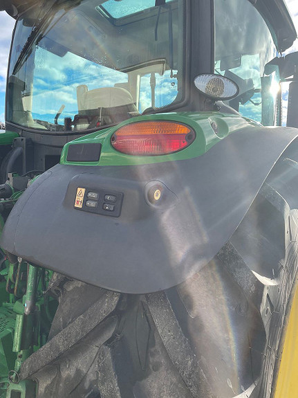 John Deere 6125R 50 Km/t, laster, fronthydraulikk og pto 2013, kr 629 000,-