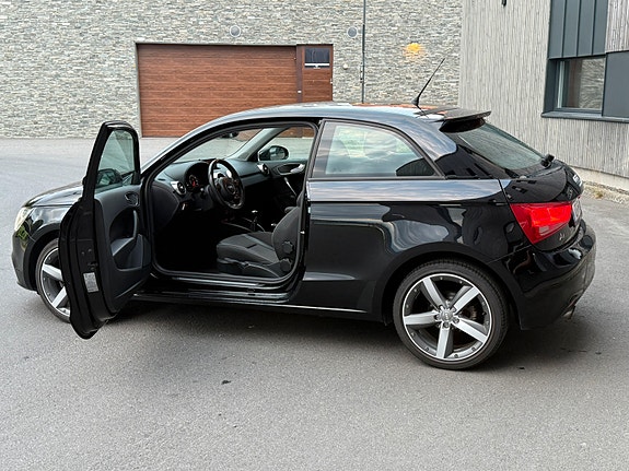 Audi A1 9 of 15