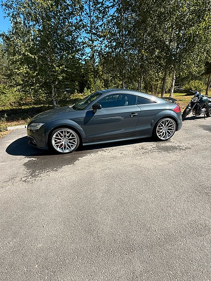 Audi TTS 6 of 22