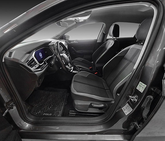 Volkswagen Polo 10 of 23