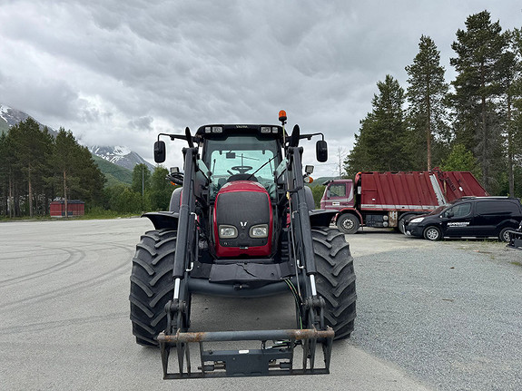 Valtra N122 2010, kr 440 000,-