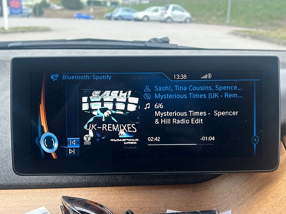 BMW i3 9 of 16
