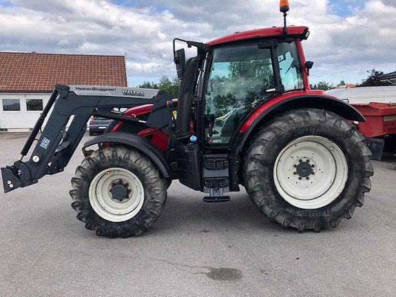 Valtra N124H 2017, kr 795 000,-