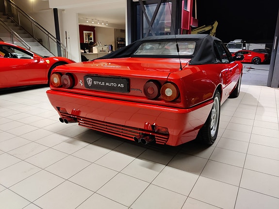 Ferrari Mondial 5 of 5