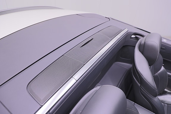 Mercedes-Benz SL63 17 of 29