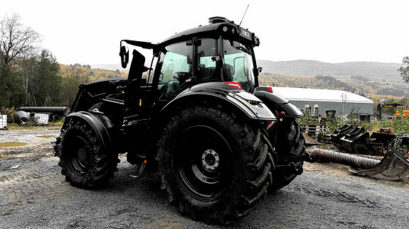 Valtra T235DSt 2023, kr 1 900 000,-