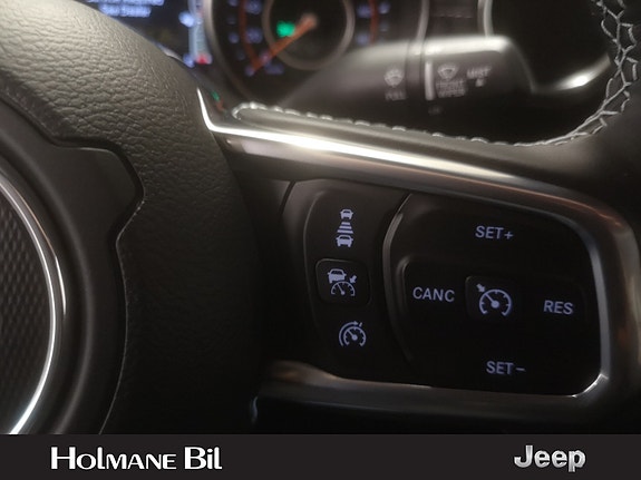 Jeep Gladiator 11 of 30