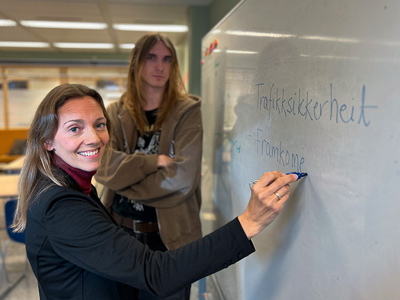 Du trivst med å undervise, og du likar å leie elevane i klasserommet.