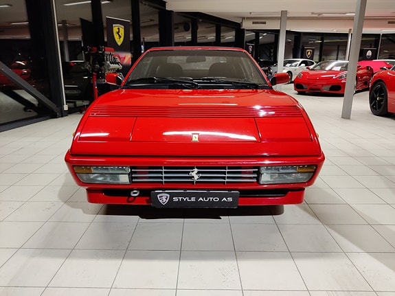 Ferrari Mondial 7 of 12