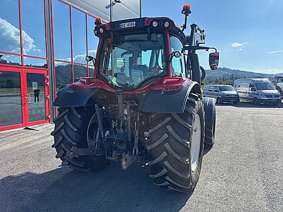 Valtra N104H5 2018, kr 729 000,-