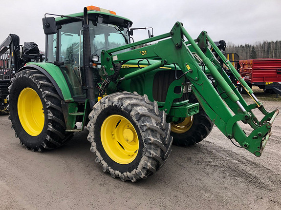 John Deere 6220 2004, kr 299 000,-