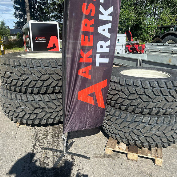 Hakkapelitta Komplette hjul