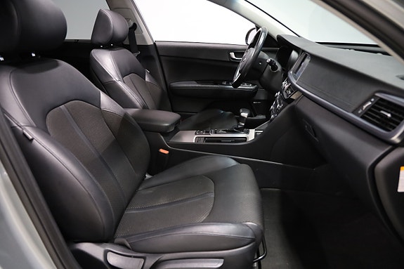 Kia Optima 9 of 11