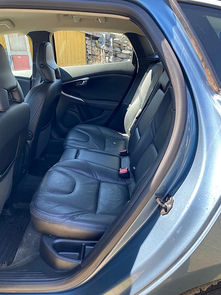 Volvo V40 16 of 21