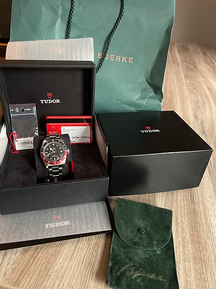 Product image 2 of 9