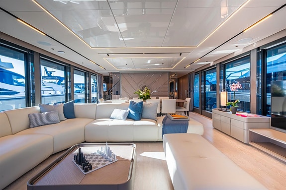Sunseeker 100 Yacht 7 of 18