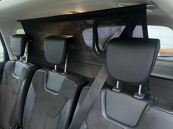 Ford S-MAX 21 of 29