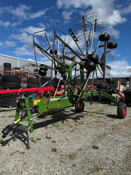 fendt Former 880