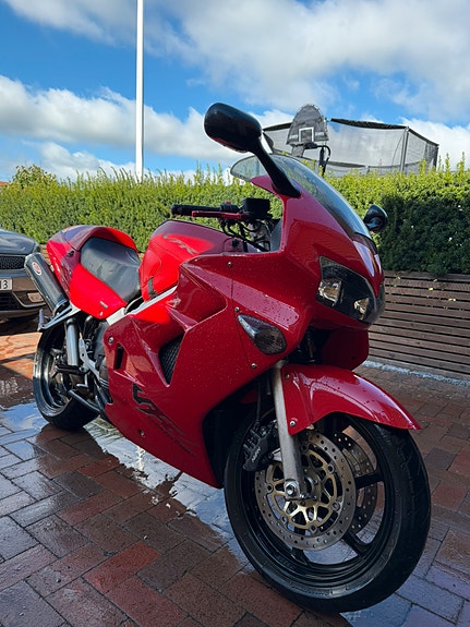 Honda VFR 800 5 of 11
