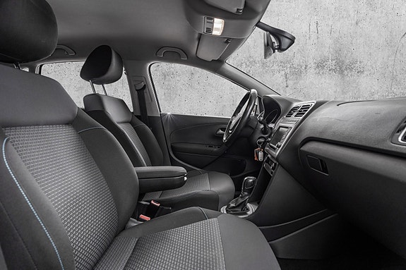 Volkswagen Polo 11 of 23