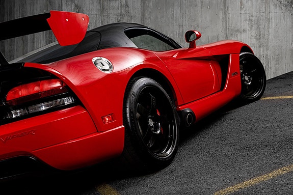 Dodge Viper 20 of 30