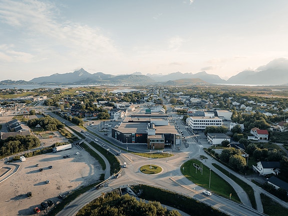 Lofot-senteret, Leknes