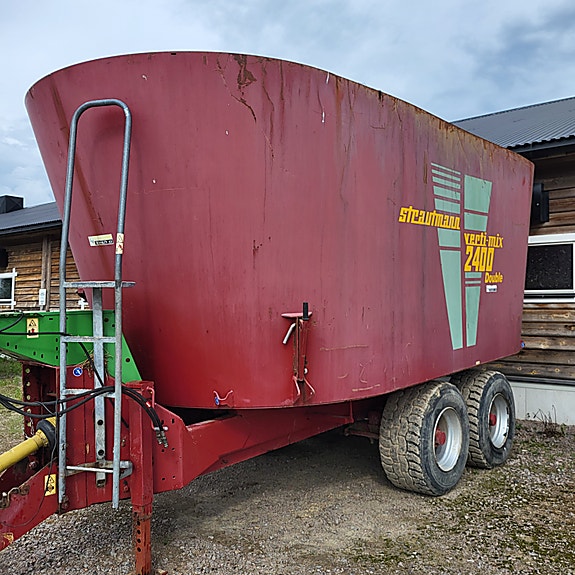 Strautmann Verti-Mix 2400 double
