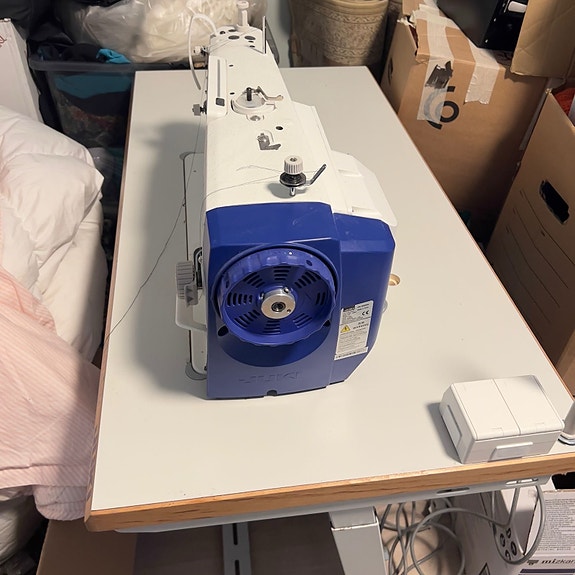 Product image 9 of 10