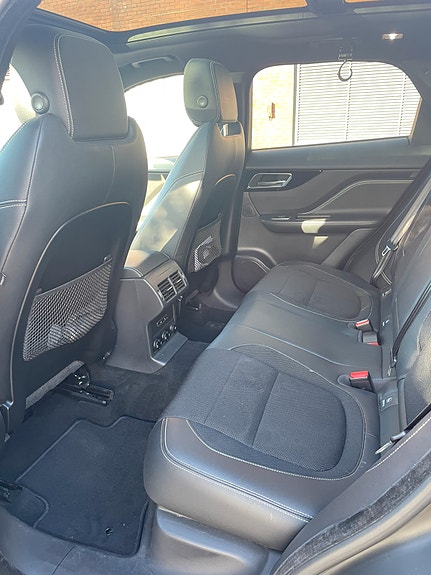 Jaguar F-PACE 21 of 28